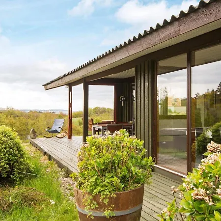 Holiday Xvi Tatil Evi